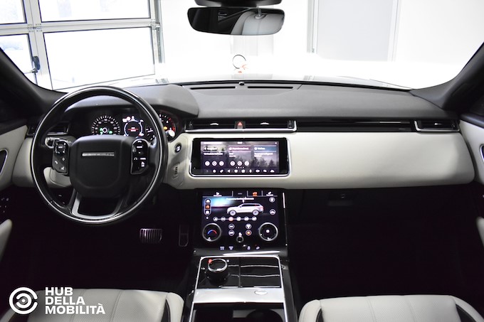 LAND ROVER Range Rover Velar 2.0D I4 240 CV R-Dynamic S